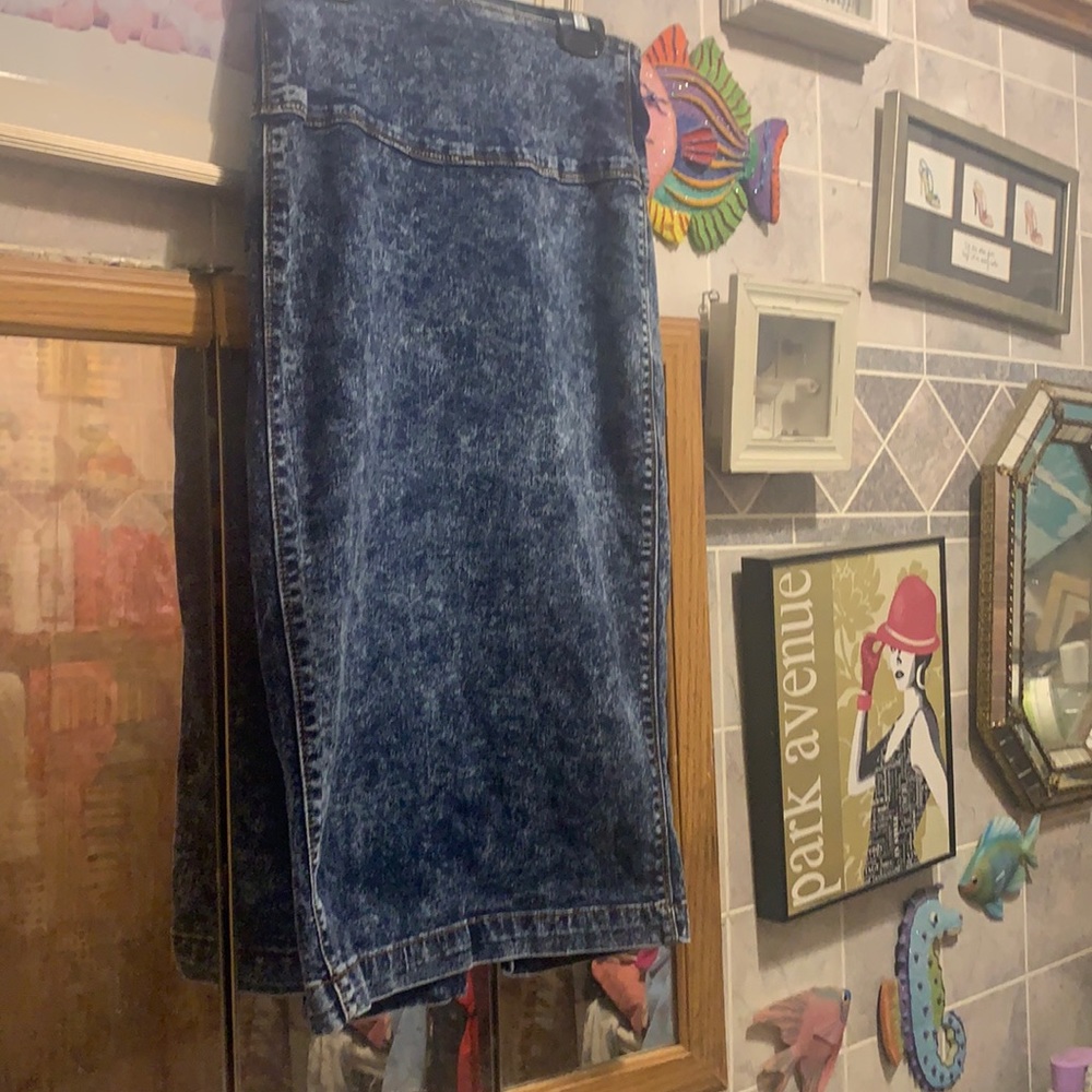 Roma studio skinny skirt